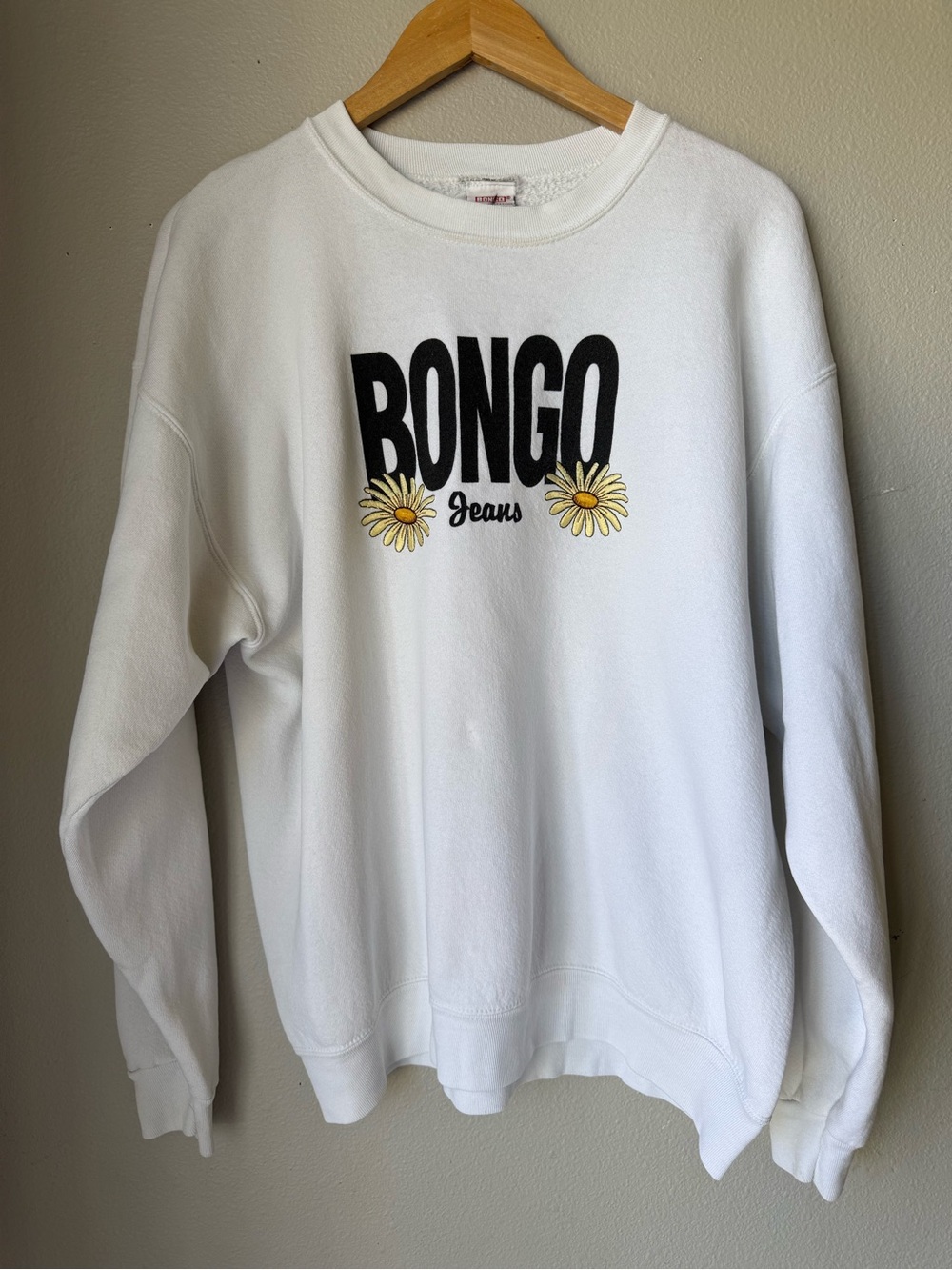 Vintage 90’s BONGO Jeans White Daisy Logo Crew Neck Sweatshirt Womens Size XL